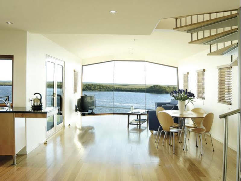 Wheelhouse Apartments Strahan Exteriér fotografie